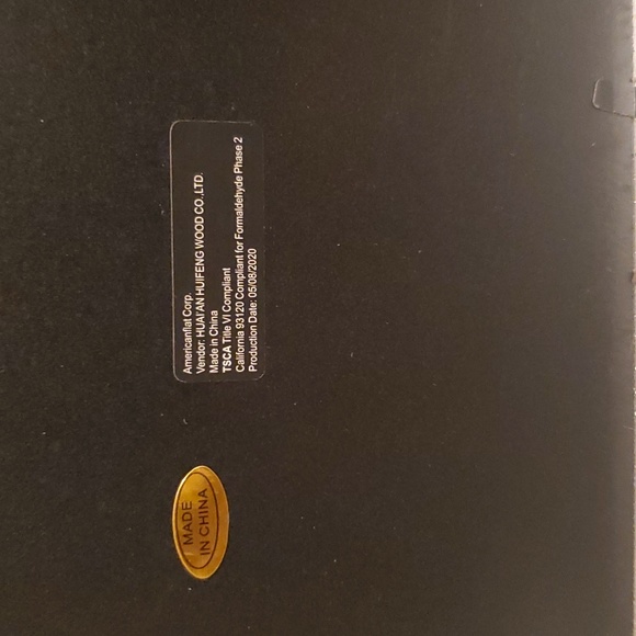 Beautiful pic of old time phone booth - Picture 7 of 7